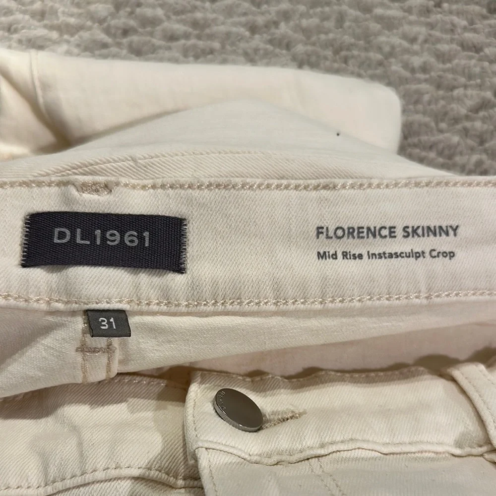 DL performance Women's Cream Jeans